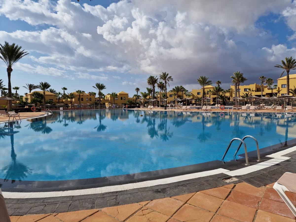 Casa Mari Y Jose Con Grandes Piscinas Y Wifi Gratis Apartment Corralejo Exterior foto